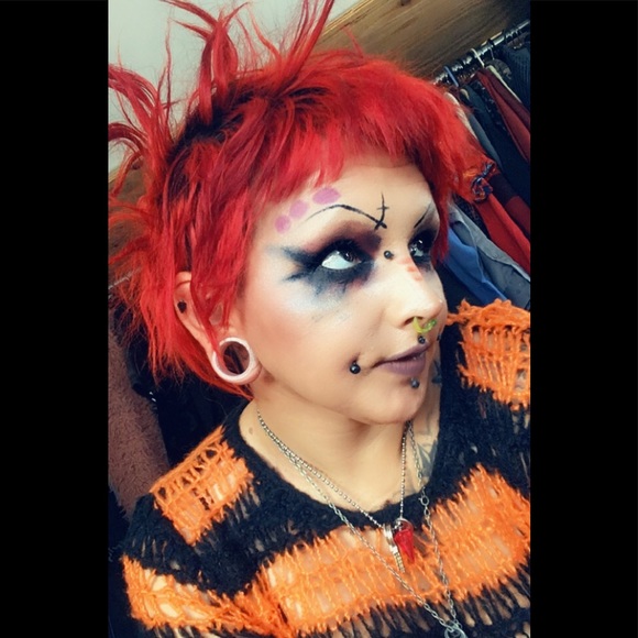 Gothic and club wear vol.2 Welcome to The Bunker! - Picture 2 of 8